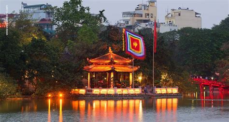 Hoan Kiem Lake - The Heart of Hanoi, Vietnam | Vietnam Travel