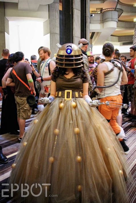 Gorgeous Dalek Cosplay (even with the plunger and the whisk!) | Doctor who cosplay, Doctor who ...