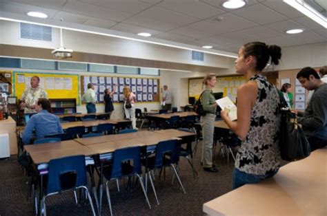 ‘Green’ classroom at Davis Magnet School begins sprouting data – Orange County Register