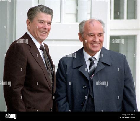 Meeting between US President Ronald Reagan and Russian leader Mikhail ...