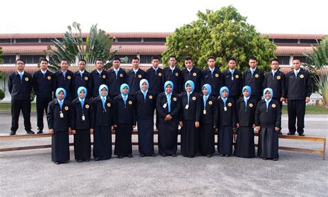 VOKASMA Today: THE PREFECTS' NEW UNIFORM