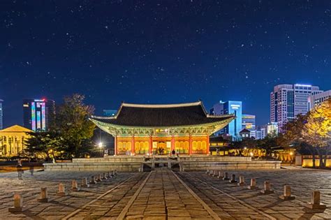 Deoksugung Palace Night Tour, Seoul - Civitatis.com