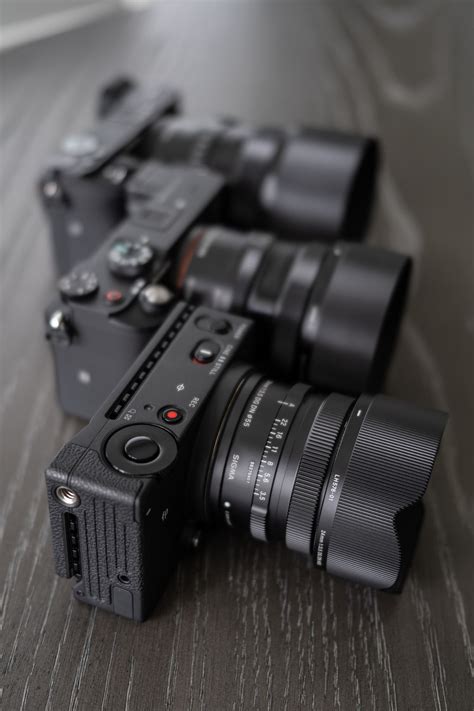 Pairing SIGMA I series lenses with compact mirrorless cameras | SIGMA Benelux