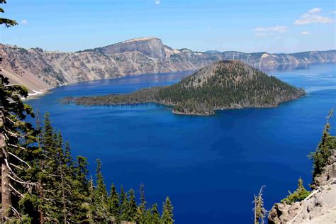 IMG_4329 Crater Lake Wizard Island compressed - SOCAN - Confronting Climate Change