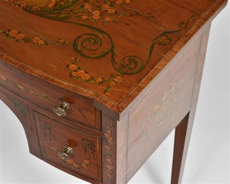 Edwardian Sheraton Revival Painted Satinwood Small Side Table For Sale at 1stDibs