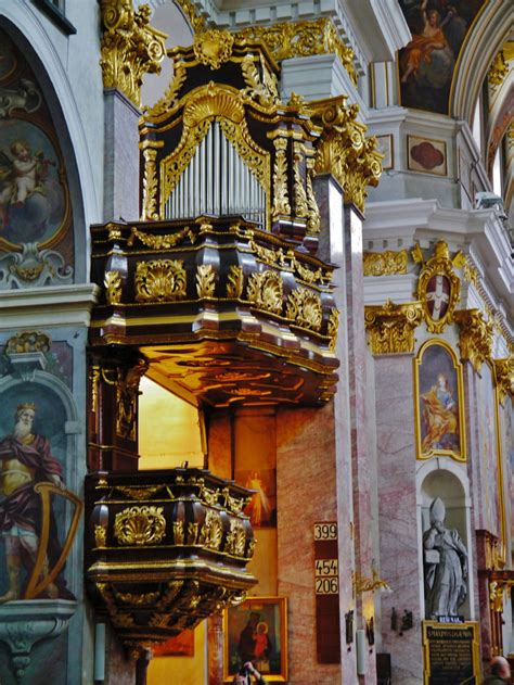 ljubljana-cathedral-pulpit-side-organ-2 - TRAVELSLOVENIA.ORG – All You ...