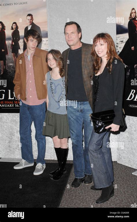 Bill paxton and family hi-res stock photography and images - Alamy