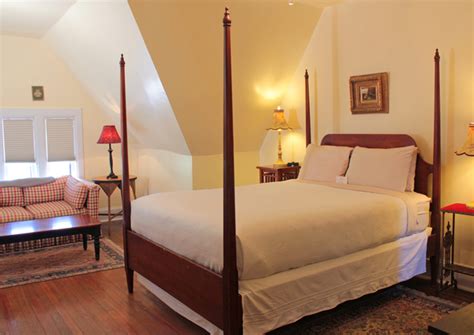 Retreat Bedroom Bed and Breakfast Ithaca NY – 7 | The William Henry ...