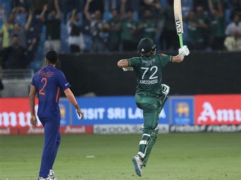 India vs Pakistan Highlights: Pakistan Beat India By 5 Wickets In Thriller Over - Totalcric