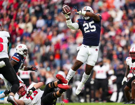 Auburn DL Colby Wooden selected by Green Bay Packers in NFL Draft ...