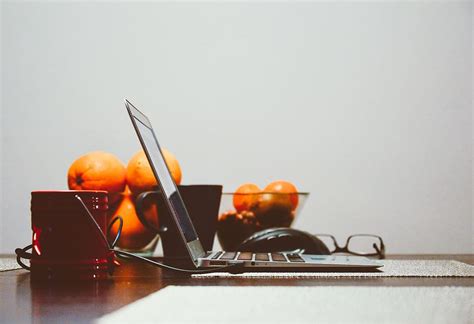photo, laptop computer, beside, bowl, orange, fruits, macbook, pro | Piqsels
