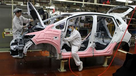 Honda axes 900 factory jobs in China as market shifts to EVs - Nikkei Asia