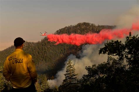 Historic Dixie Fire continues to burn in California Photos | Image #211 - ABC News