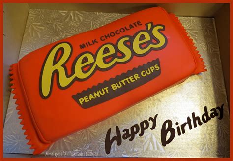 Amanda's Custom Cakes: Reese's Peanut Butter Cup Cake