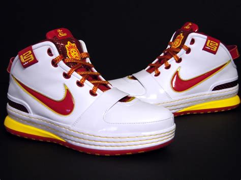 Throwback Thursday: Nike Zoom LeBron VI (6) Fairfax Home PE | NIKE ...