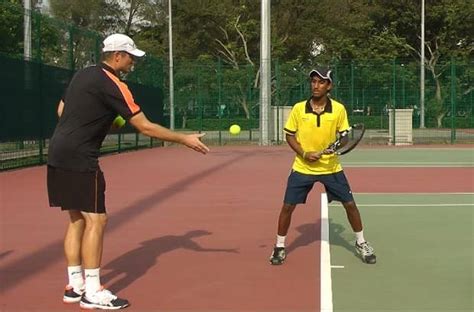 9 Tennis Backhand Drills - Improve your backhand