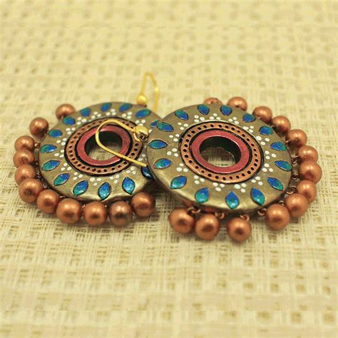 Learn to Make Terracotta Jewellery with Jewellery Designing