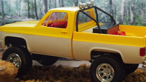 1984 GMC pickup MPC Deserter model Unboxing and Build with bonus diorama... | Gmc pickup ...