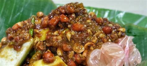 10 Tasty Halal Food You Must Find in Medan - Indonesia Travel