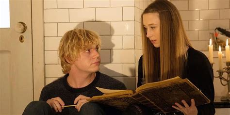 AHS: How Tate and Violet Became the Most Horrific Couple