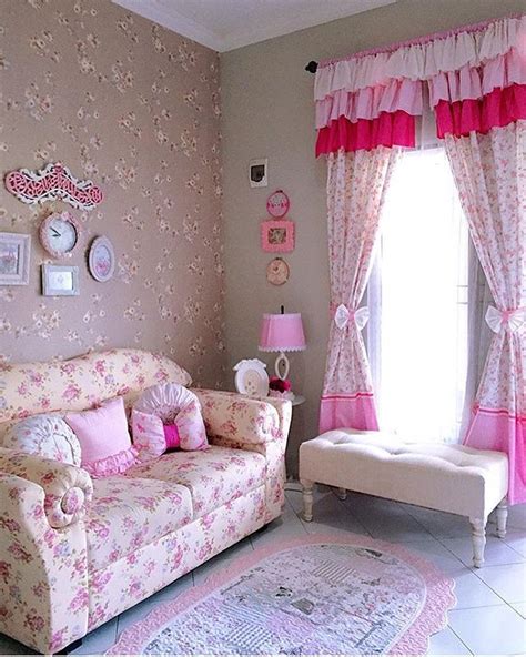 30 Desain Ruang Tamu Shabby Chic Minimalis Cantik Terbaru 2021 | Dekor Rumah