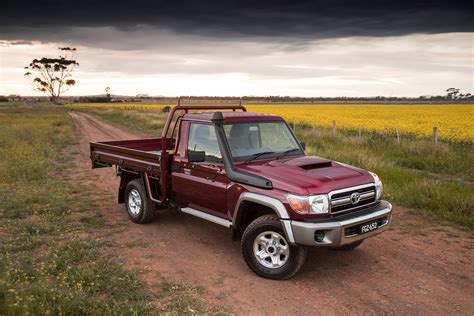 2017 Toyota LandCruiser 70 Series Review | CarAdvice