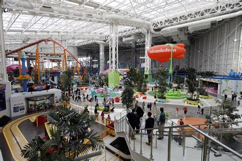 Massive American Dream Mall Opens But Will Shoppers Come? | Positive Encouraging K-LOVE