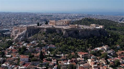 Greece's booming tourism industry threatens historical sites - CGTN