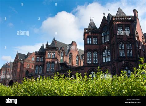 Leeds General Infirmary (Hospital), Leeds, Yorkshire, UK Stock Photo ...