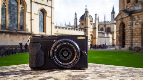 Fuji X70 review | TechRadar