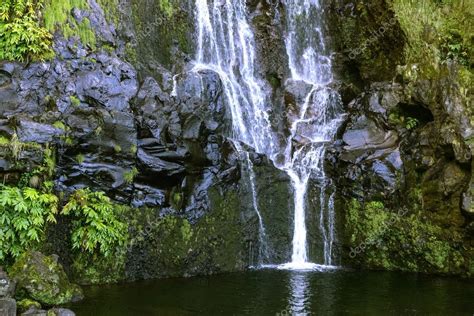 Waterfalls on Flores island, Azores archipelago (Portugal) — Stock Photo #37776777