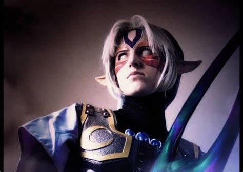 Cosplay Wednesday - Majora's Mask's Fierce Deity Link - GamersHeroes