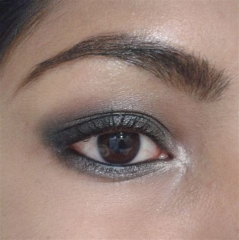 NYX Cosmetics Eyebrow Cake Powder – Dark Brown/Brown Review, Swatch, EOTD - Beauty, Fashion ...