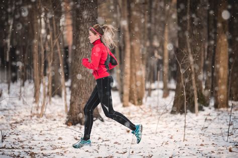 The Best Cold Weather Running Gear - The 9 Workout Items You Need