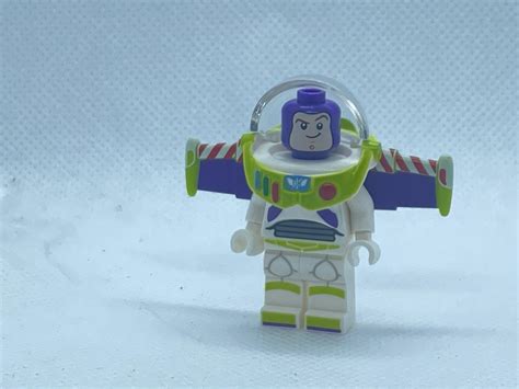 LEGO Buzz Lightyear Collectible Minifigure | ubicaciondepersonas.cdmx.gob.mx