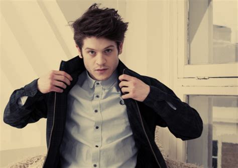 Men of Misfits [THAT Magazine - Iwan Rheon] - Misfits E4 Photo ...