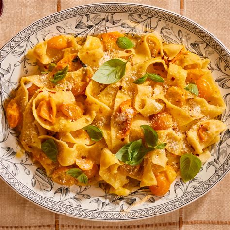 Fresh Pasta With Buttered Tomatoes Recipe | Bon Appétit