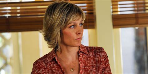 Linda Reagan Speaks to Danny Reagan on Blue Bloods Season 9 Episode