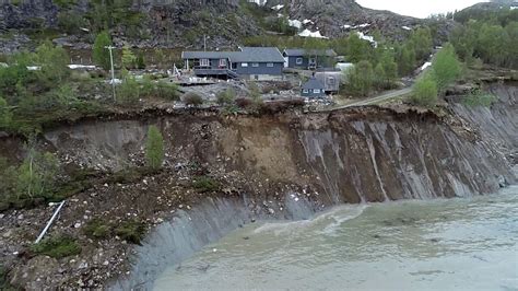 Watch as landslide sweeps houses into sea in Norway