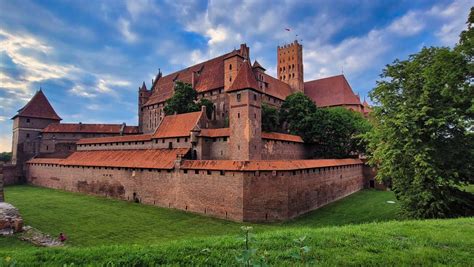 Image of Malbork Castle by Lloyd De Jongh | 1042348