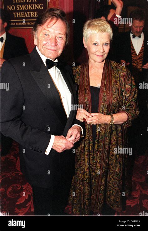 Michael williams and judi dench hi-res stock photography and images - Alamy