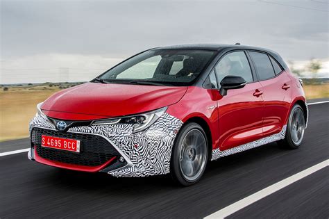 Toyota Corolla 2.0 hybrid hatchback 2019 review | Autocar