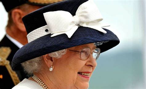 The Queen's hats - The Globe and Mail