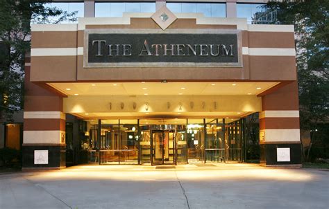 Atheneum Suite Hotel | Luxury Detroit Hotel