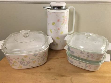 Seven 7 Pieces of Vintage Corningware Pastel Bouquet | Etsy | Corningware, Pastel bouquet, Sugar ...