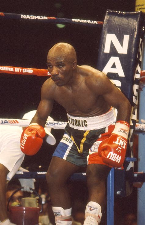 Boxing's shortest Giant - by Ron Jackson | African Ring