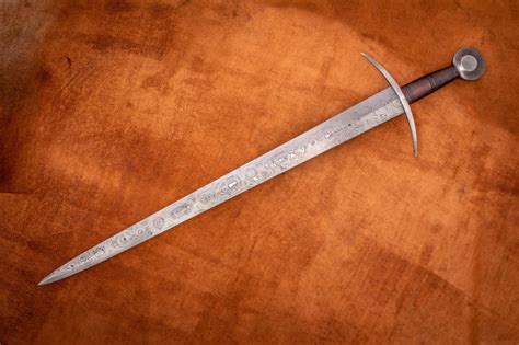 Damascus Arming Sword 618 | Owen Bush