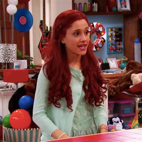 Is Ariana Grande Wearing A Wig – Sunber