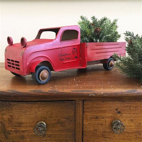 Little Red Christmas Truck | Christmas truck, Christmas red truck, Red truck