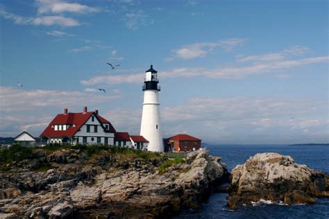 Maine's Greater Portland & Casco Bay -Maine Tourism Association